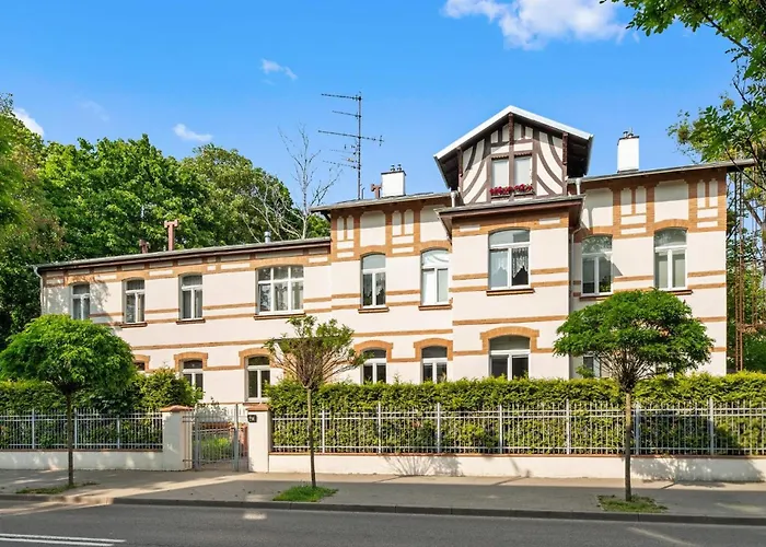 Capri - Cozy & Comfortable Near By Lion 公寓 *