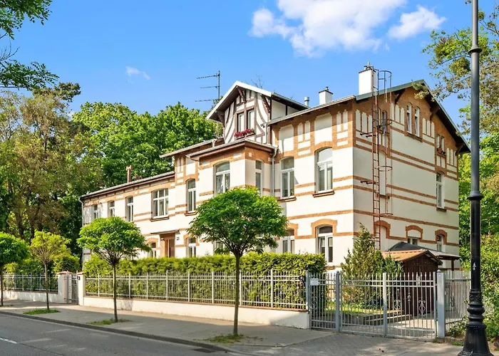 Capri - Cozy & Comfortable Near By Lion Appartamento Sopot